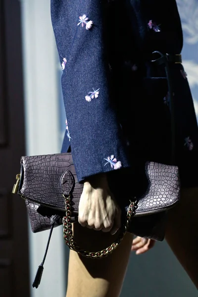 Look 9